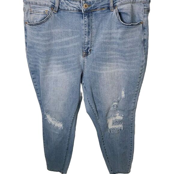 Wax Jeans Size‎ 22 Light Wash Blue Distressed Denim Casual - Picture 1 of 9